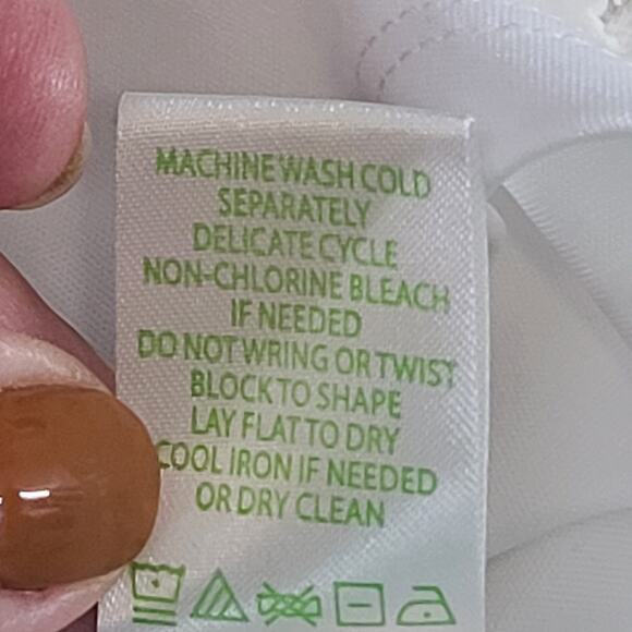 Lilly Pulitzer Somerset eyelit crochet cold shoulder womens dress white Sz Small - Picture 11 of 11